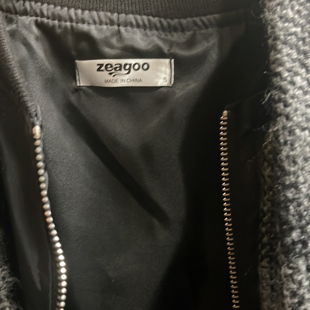 Jacket - Picture 3 of 3